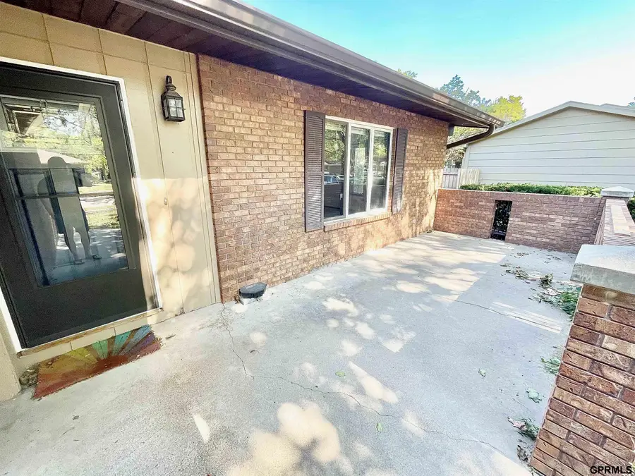 3820 Locust Street, Lincoln, NE 68516 - #3