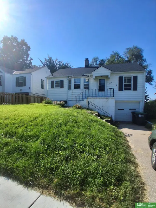 6343 Poppleton Avenue, Omaha, NE 68106