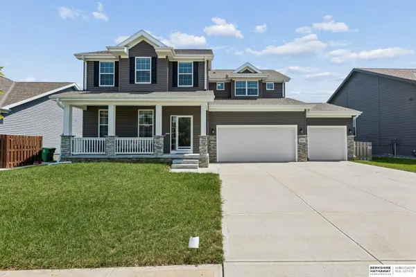 8059 N 173 Street, Bennington, NE 68007