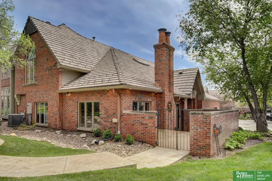 8914 Douglas Court, Omaha, NE 68114 - #2