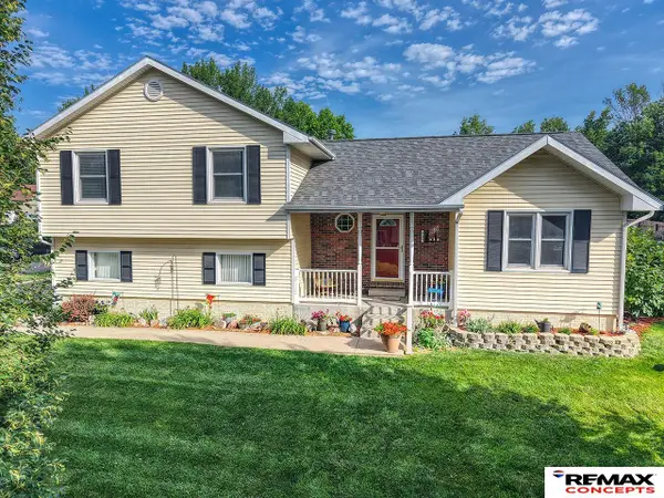 720 W Chadderton Drive, Lincoln, NE 68521