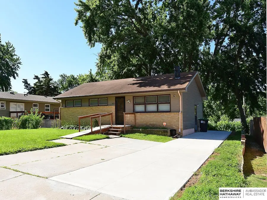 5609 Taylor Street, Omaha, NE 68104 - #2