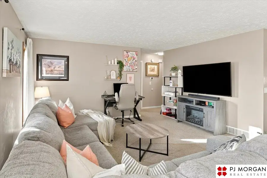 5725 N 116 Circle, Omaha, NE 68164 - #3