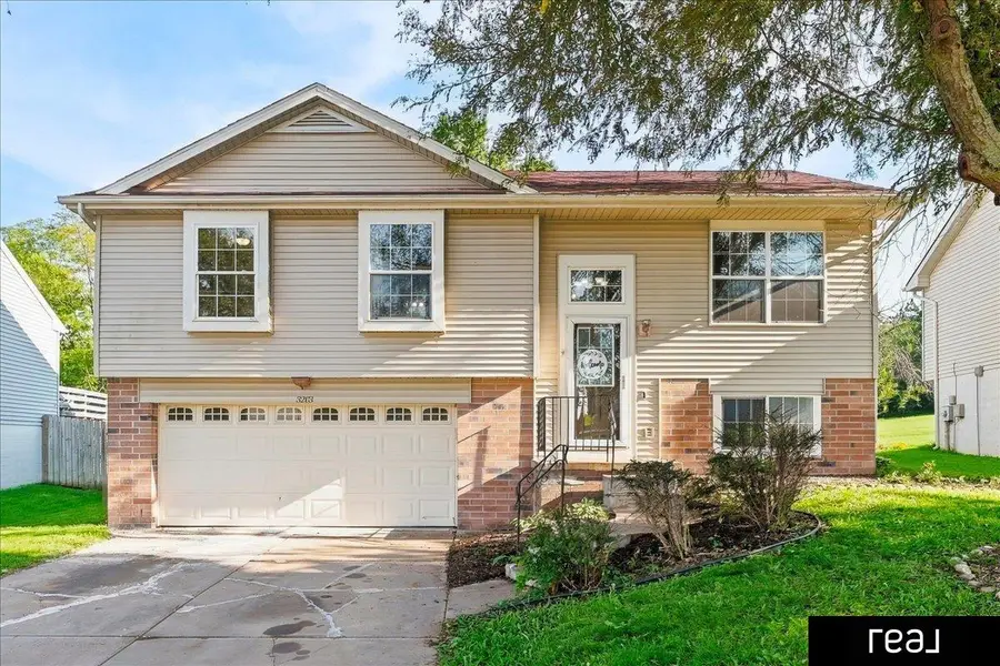 3203 Blackhawk Drive, Bellevue, NE 68123 - #2