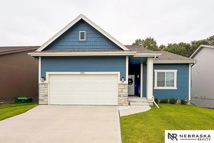 8008 N 86th Avenue, Omaha, NE 68122 - #2
