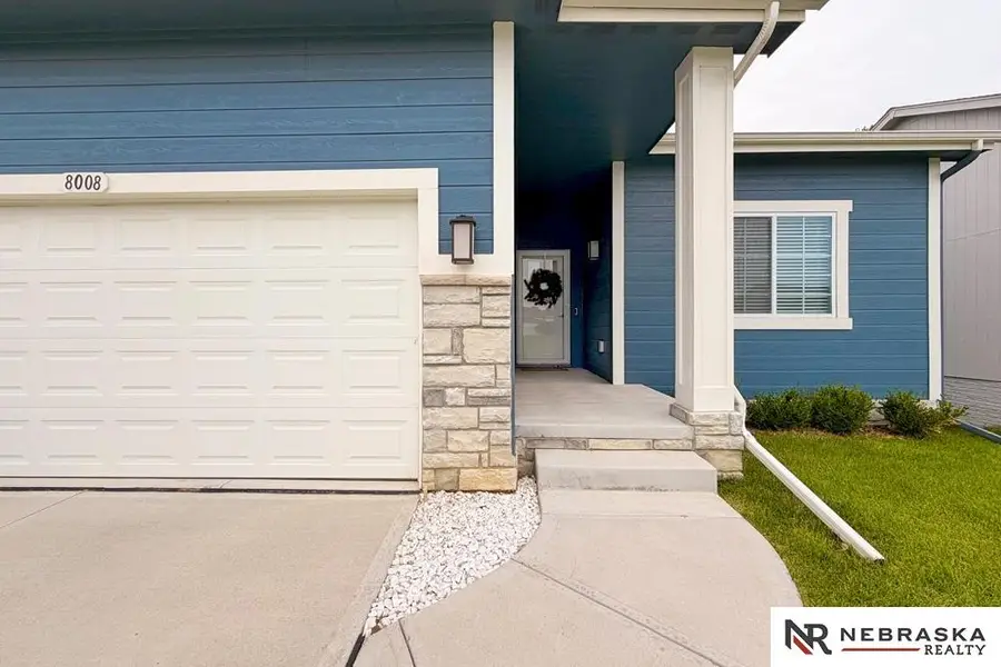 8008 N 86th Avenue, Omaha, NE 68122 - #3