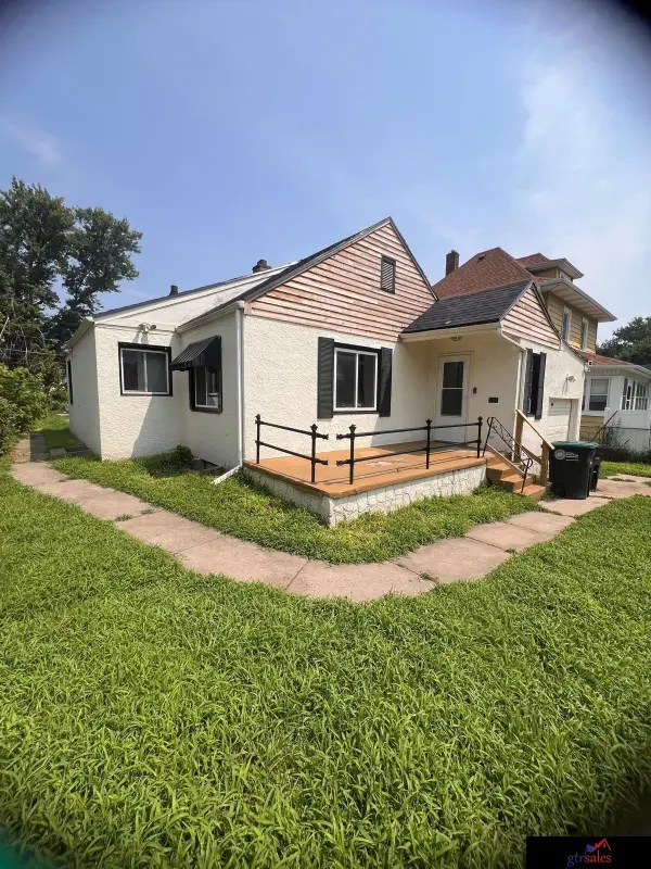 3178 Fowler Avenue, Omaha, NE 68111