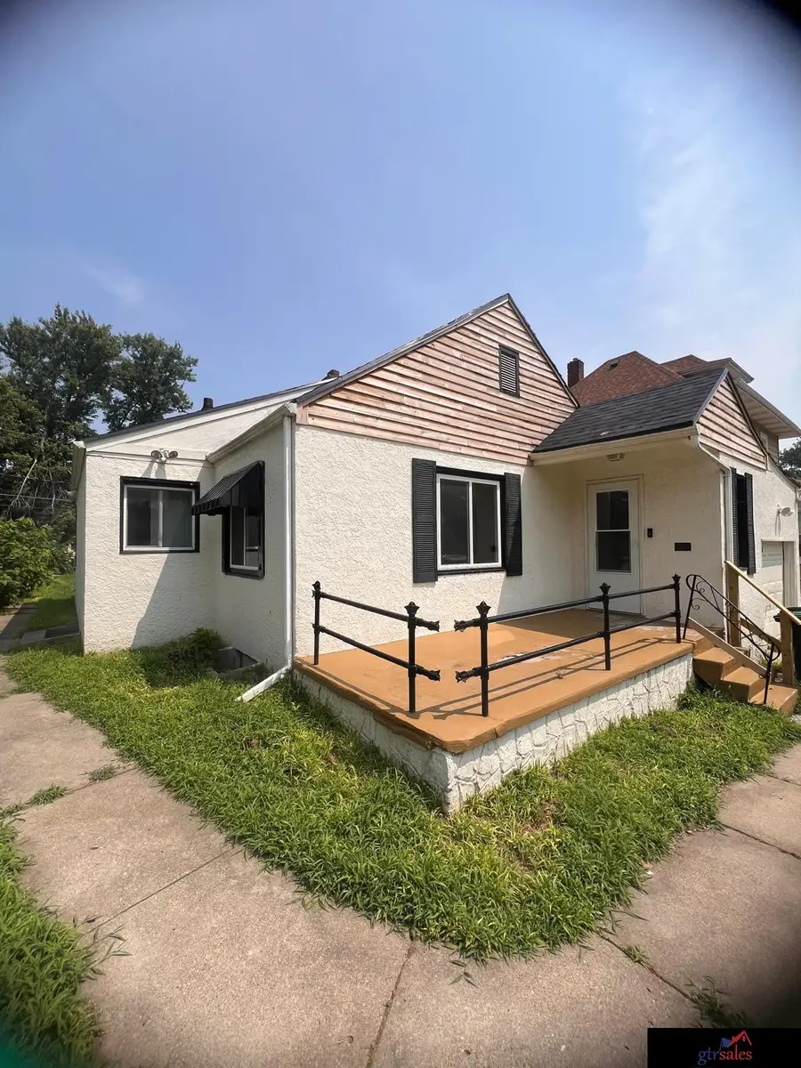 3178 Fowler Avenue, Omaha, NE 68111 - #2