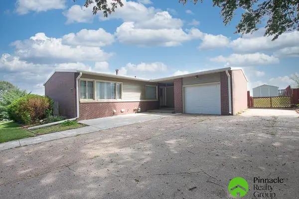 5211 W Superior Street, Lincoln, NE 68524