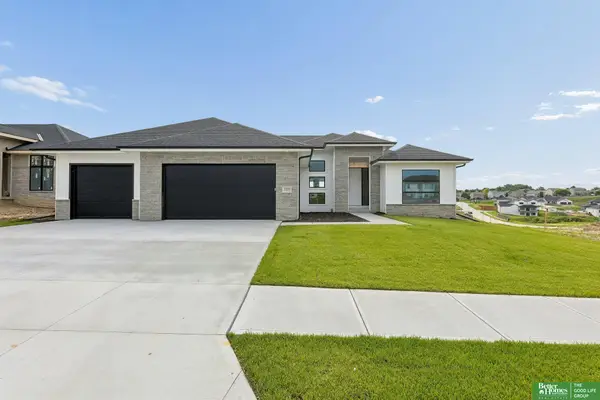 2344 N 212th Street, Elkhorn, NE 68022