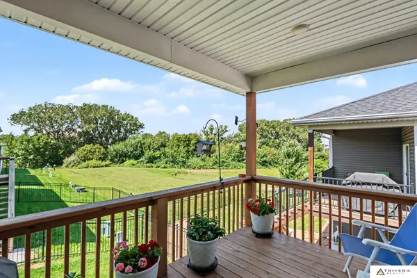 6135 S 87 Street, Lincoln, NE 68526