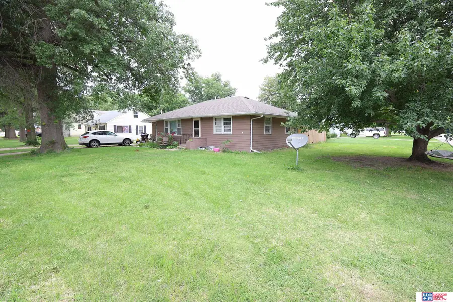 113 E 9th Street, Stromsburg, NE 68666 - #2