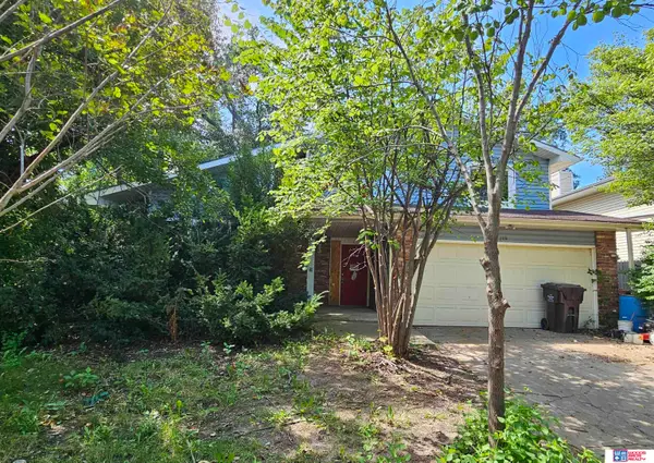 719 W Leon Drive, Lincoln, NE 68521