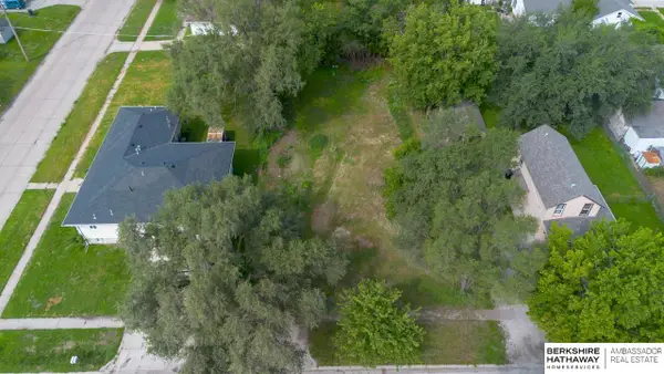 331 S H Street, Fremont, NE 68025