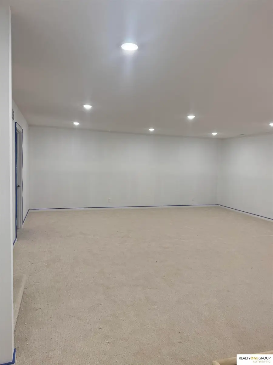 2206 Citta Circle, Bellevue, NE 68147 - #3