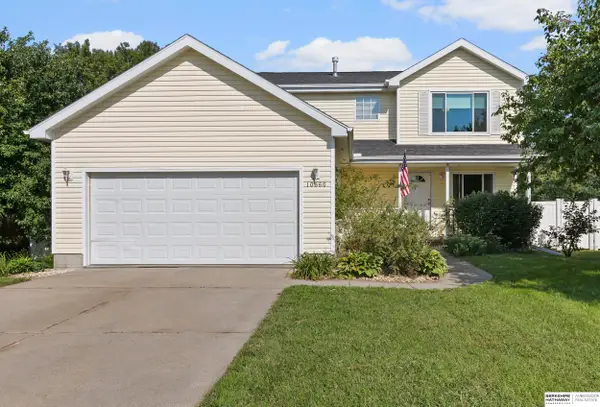10860 N 136th Street, Waverly, NE 68462