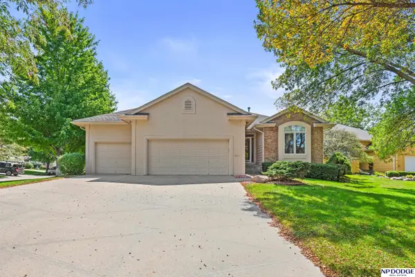 903 S 177th Circle, Omaha, NE 68118
