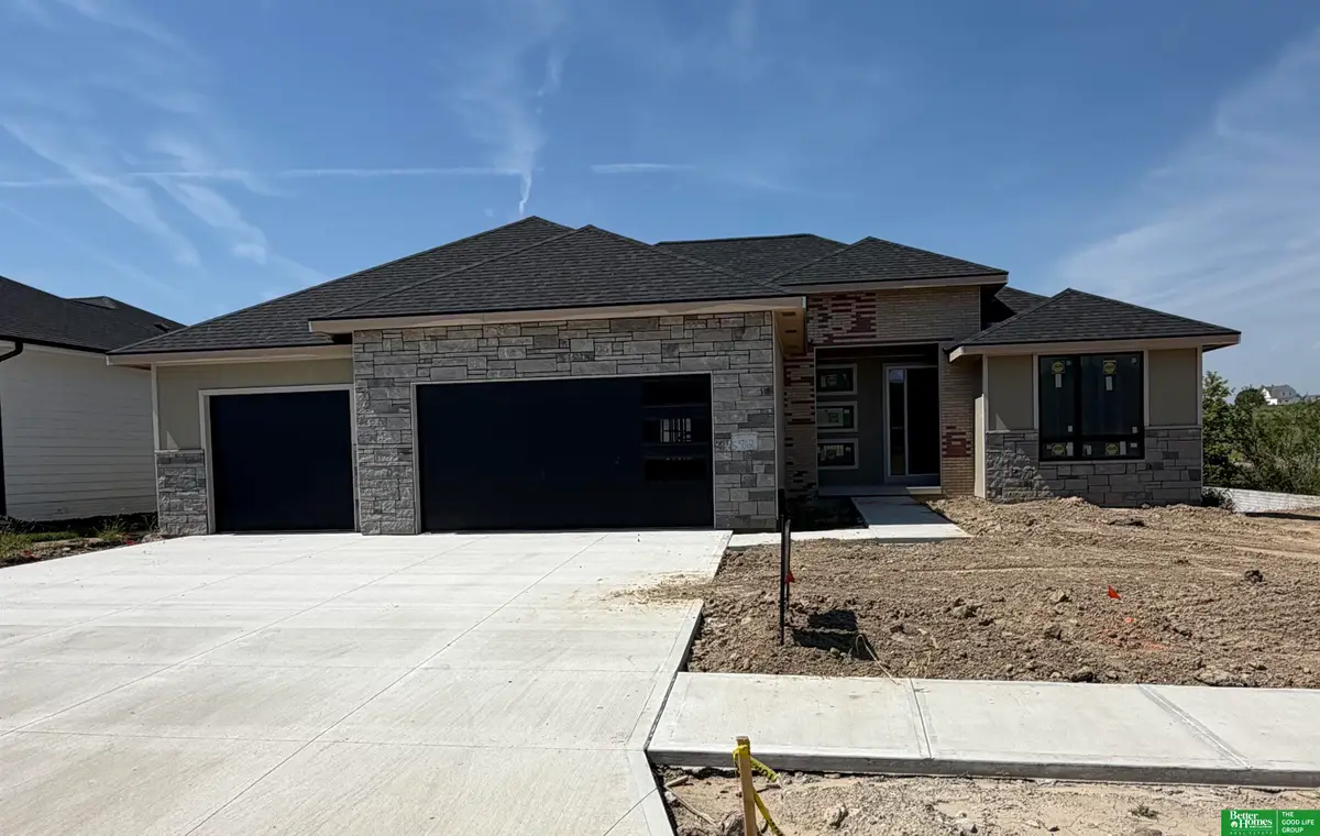 5912 N 213th Street, Elkhorn, NE 68022 - #1