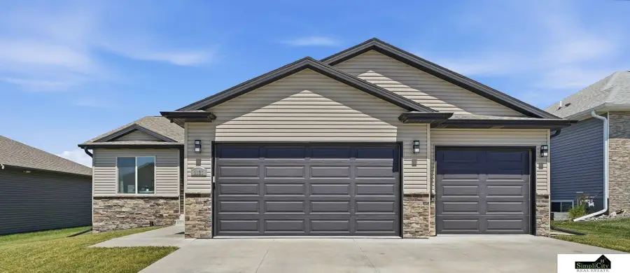 1121 N 99th Street, Lincoln, NE 68527 - #2