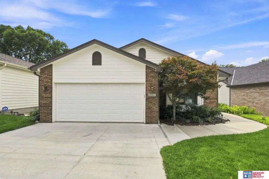 6941 Forest Lake Boulevard, Lincoln, NE 68516 - #2