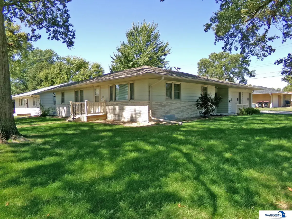 1718 Sara Road, Beatrice, NE 68310 - #1