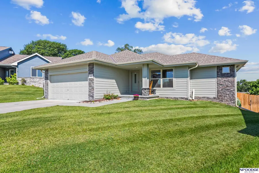 1424 Mount Hope Circle, Blair, NE 68008 - #2