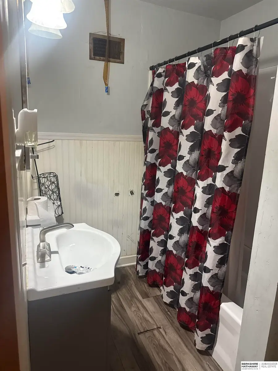 4922 Ruggles Street, Omaha, NE 68104 - #3