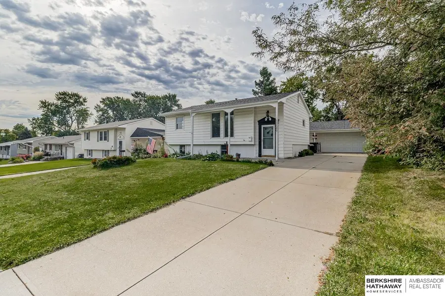 12689 B Street, Omaha, NE 68144 - #3