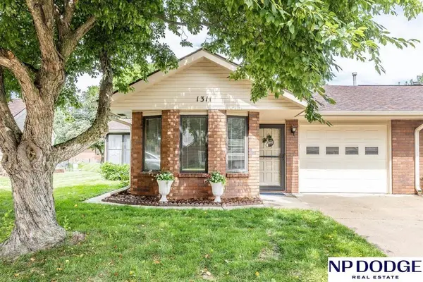 1311 Silver Ridge Road #52, Lincoln, NE 68510