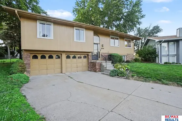 1014 Julius Place, Bellevue, NE 68005