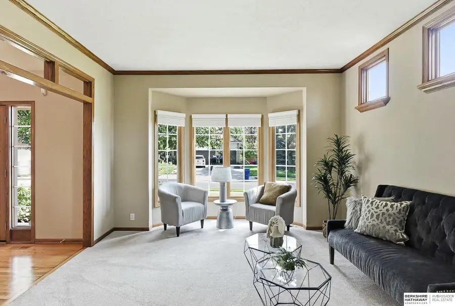 1210 Macarthur Drive, Papillion, NE 68046 - #2