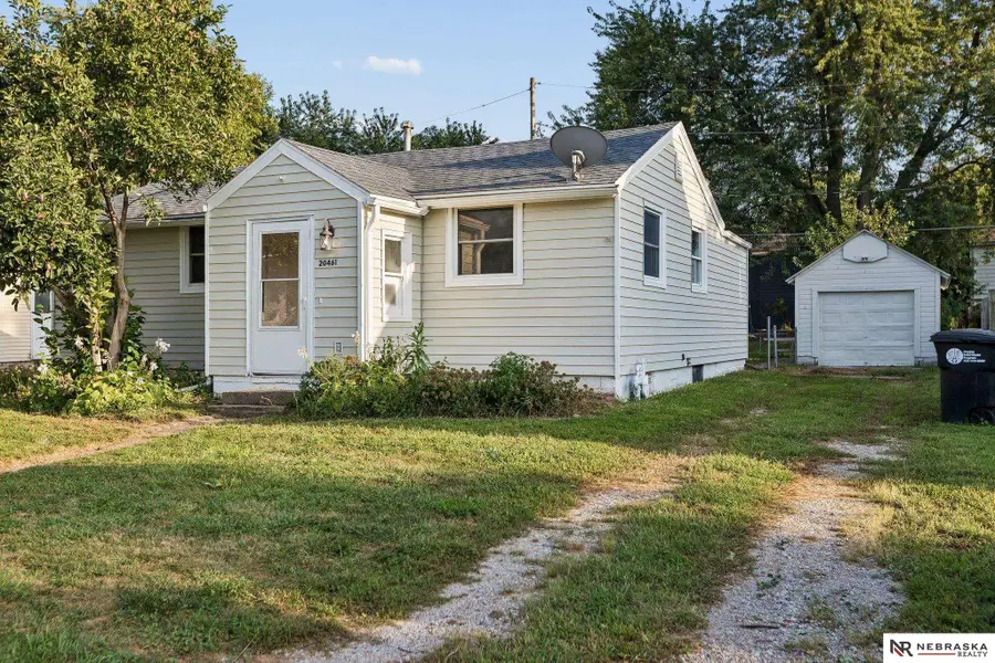 20461 Victor Avenue, Elkhorn, NE 68022 - #3