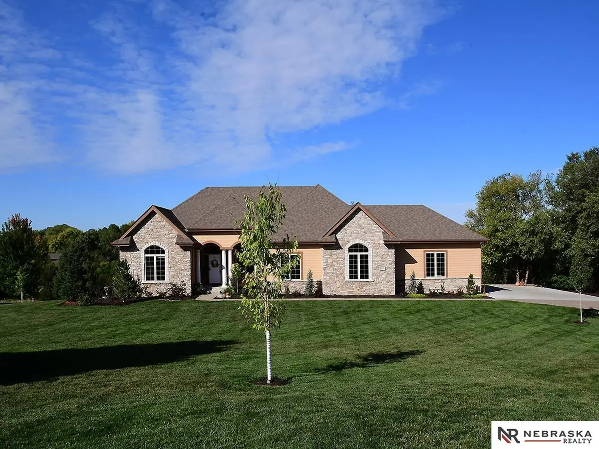 10610 N 180th Street, Bennington, NE 68007 - #1