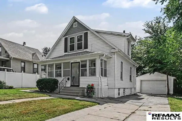 4681 Mason Street, Omaha, NE 68106