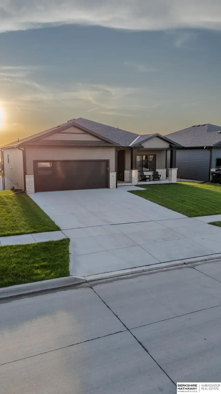 315 N 105th Street, Lincoln, NE 68527 - #3
