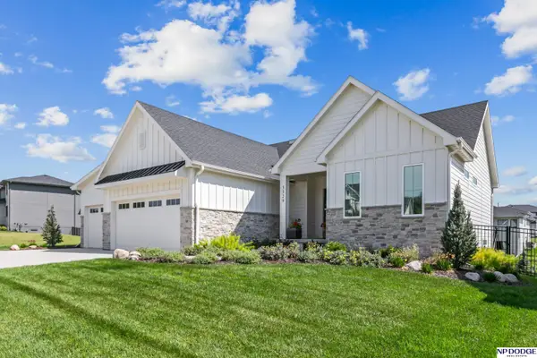 3329 S 212 Avenue, Omaha, NE 68022