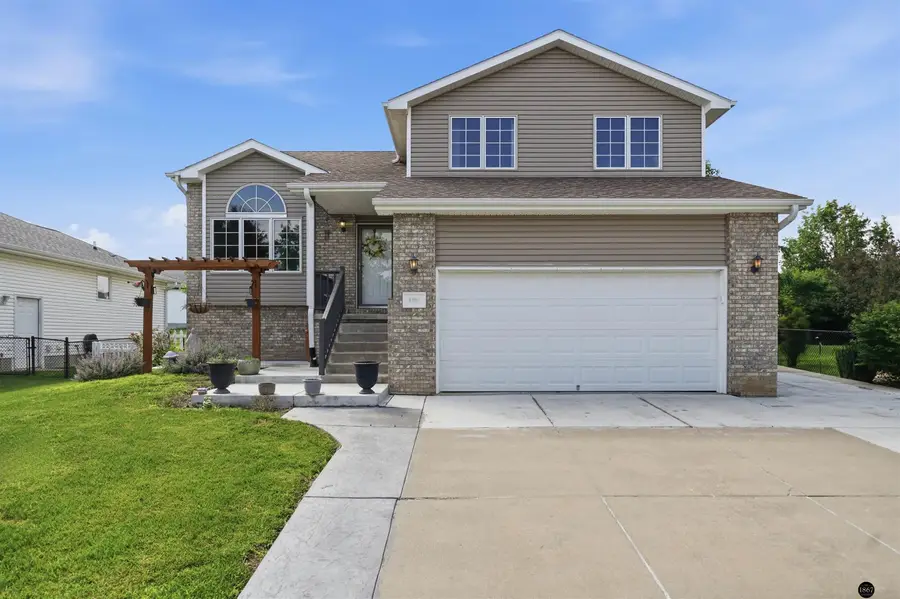 8951 Prairie Village Drive, Lincoln, NE 68507 - #3
