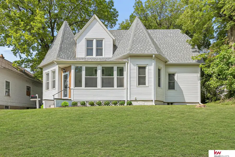 4728 N 38th Street, Omaha, NE 68111 - #2
