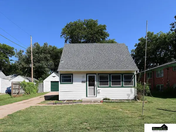 4526 Randolph Street, Lincoln, NE 68510