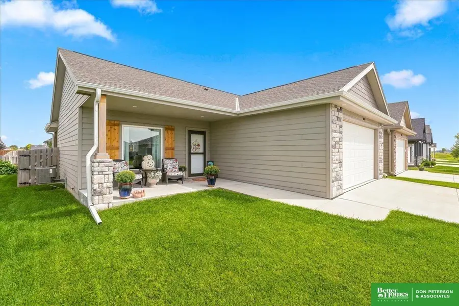 3050 Cottage Grove Lane, Fremont, NE 68025 - #2