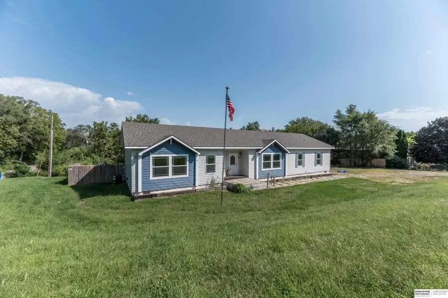 907 S 1st Street, Plattsmouth, NE 68048 - #3