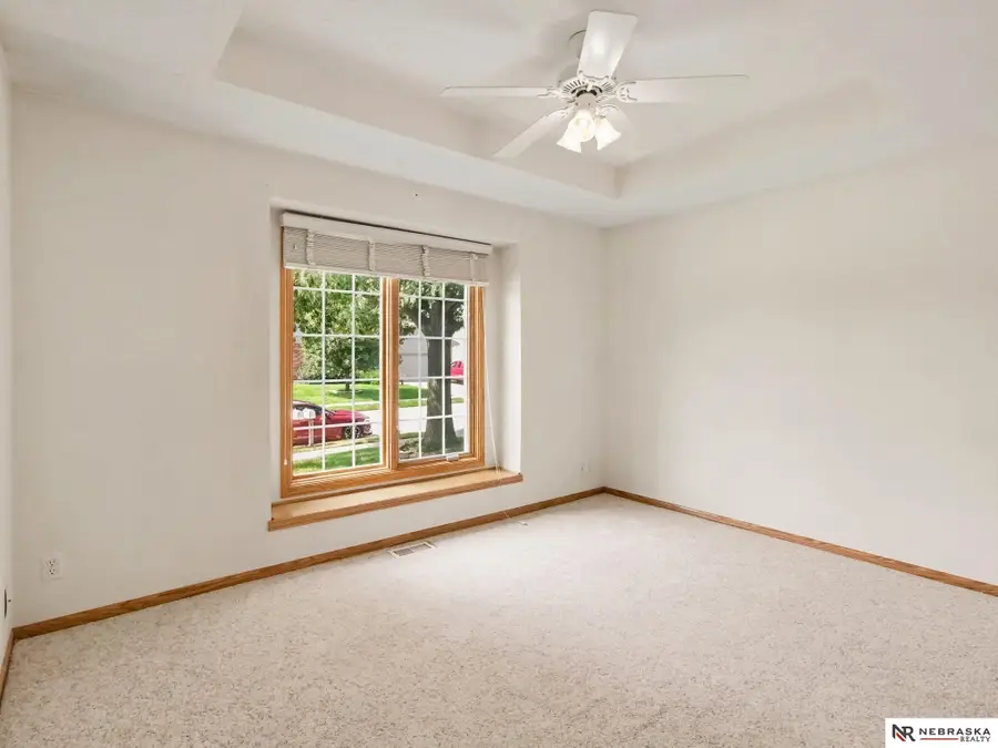 4927 N 134th Street, Omaha, NE 68164 - #3