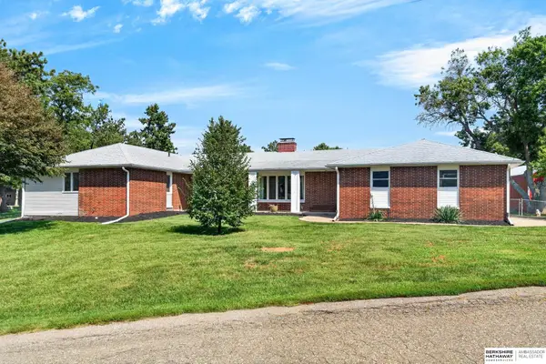 616 E Campbell Street, Murray, NE 68409