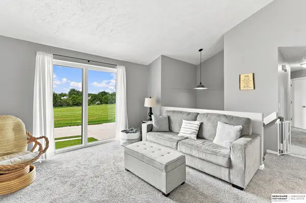 13005 Crown Point Avenue, Omaha, NE 68164