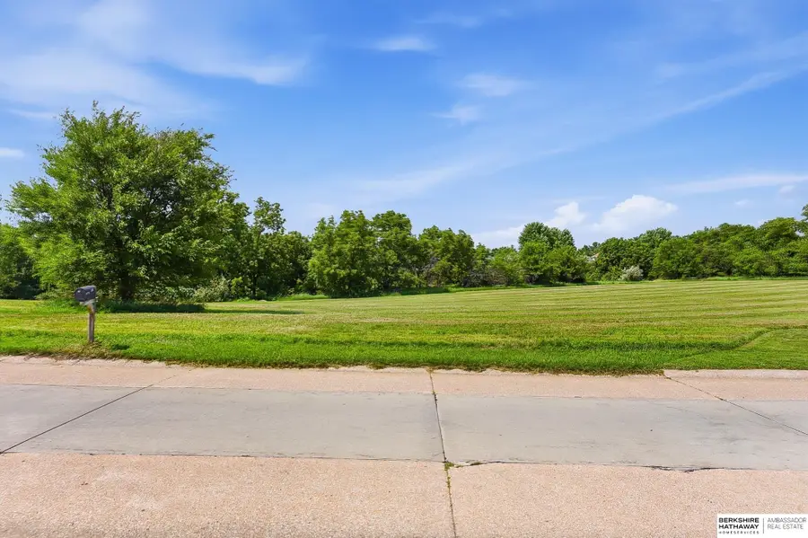 13005 Crown Point Avenue, Omaha, NE 68164 - #2