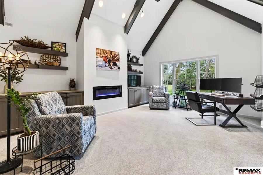 27808 W Center Road, Waterloo, NE 68069 - #2