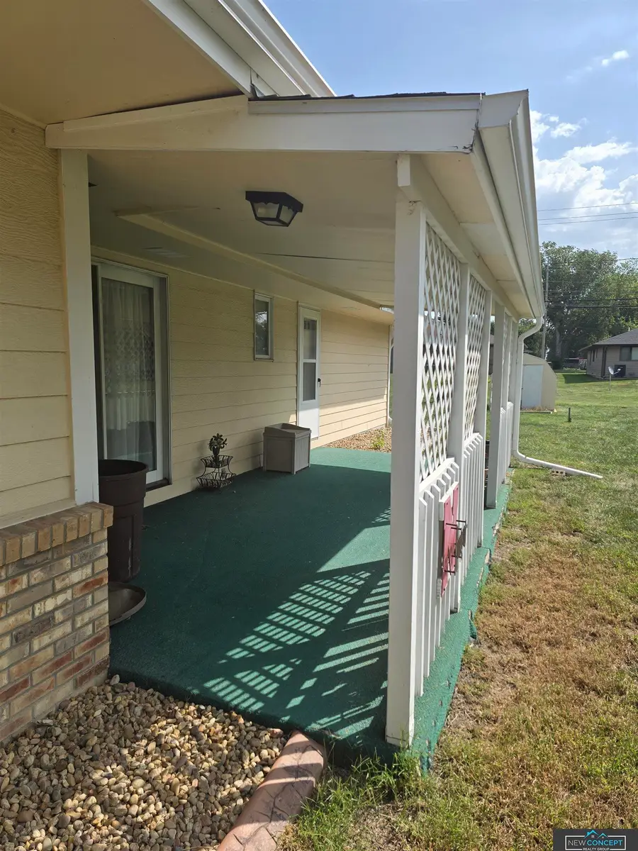 1316 N 16th Street, Beatrice, NE 68310 - #3
