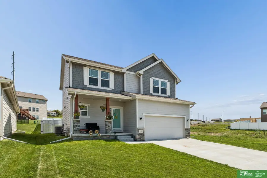 9517 S 181 Street, Omaha, NE 68136 - #2