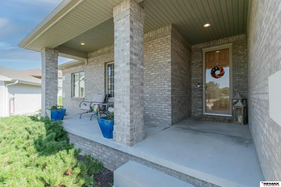 880 Morning Glory Court, Hickman, NE 68372 - #2