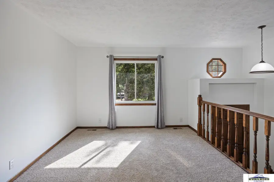 5430 S 50th Street, Omaha, NE 68117 - #3